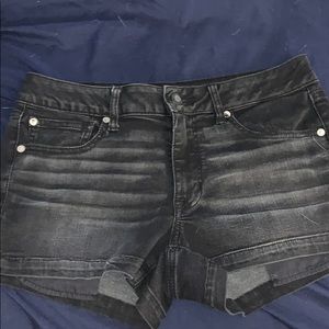 American Eagle Black shorts